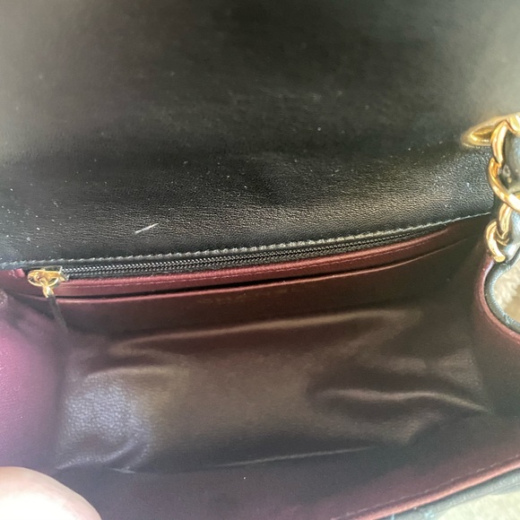 ❌SOLD❌Chanel CC Purse - Picture 4 of 10